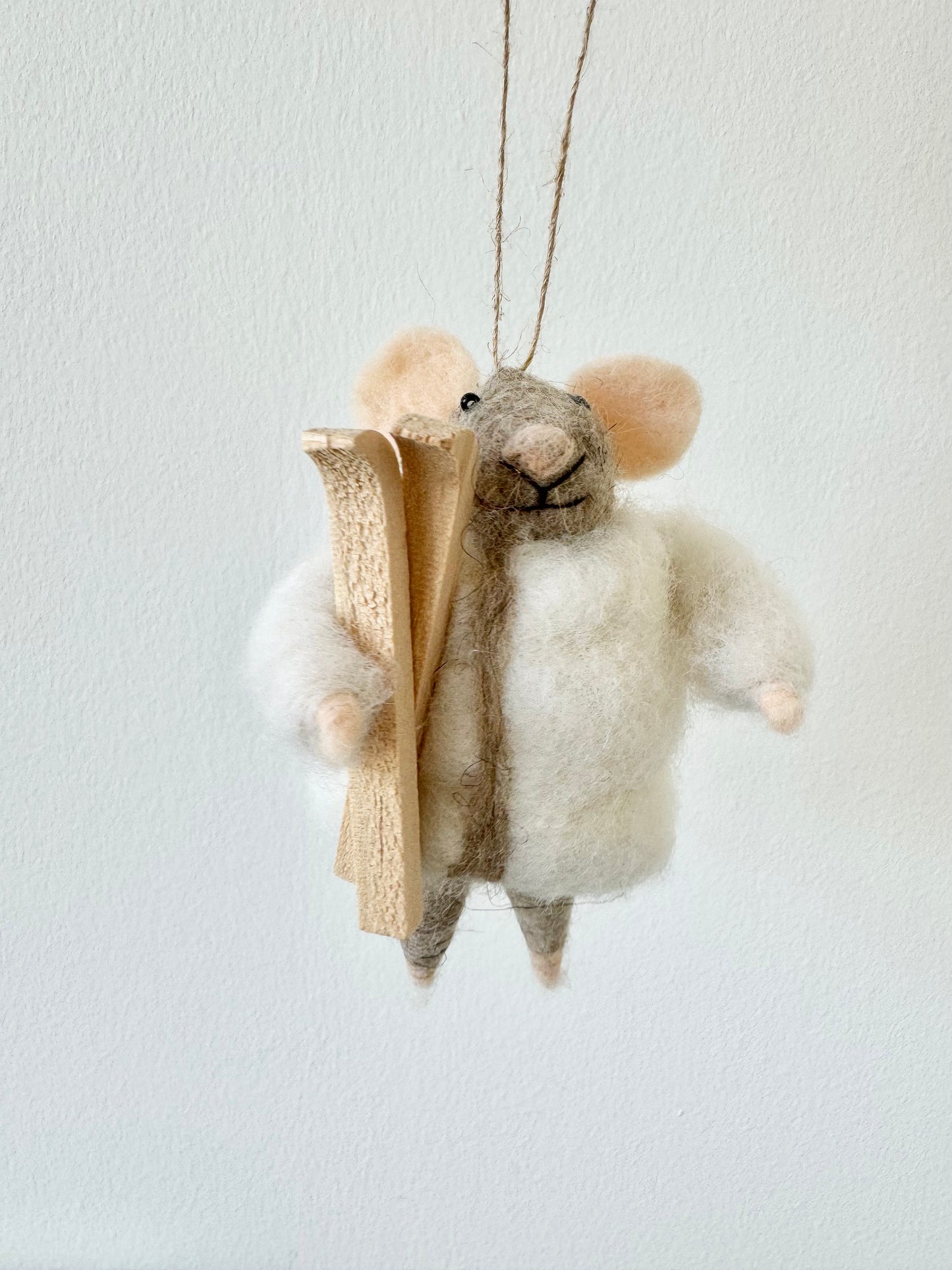 Montcler Skiing Mouse Ornament