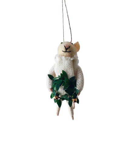 Mouse with Wreath Ornament