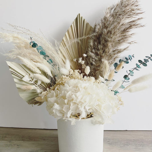 Palm Dried Arrangement in pot