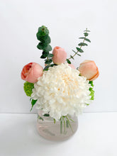 Load image into Gallery viewer, Summer Glow Small Arrangement with Vase
