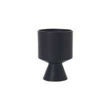 Load image into Gallery viewer, Black De Vil Pot
